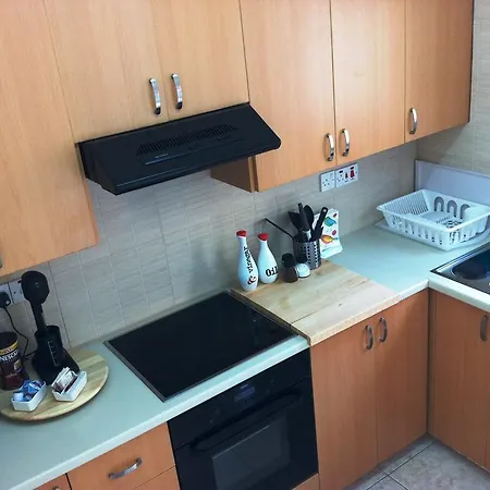 בית נופש Estia Luxury Maisonette פאפוס