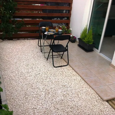 Estia Luxury Maisonette פאפוס